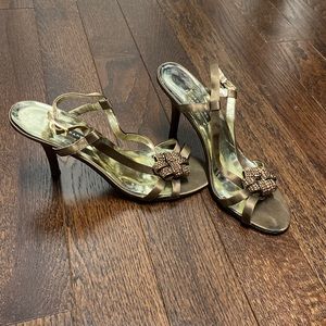 Strappy brown 2inch heels